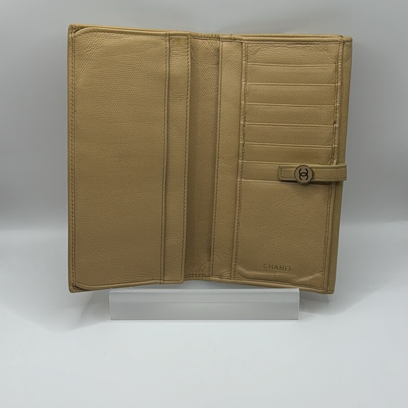 Beautiful Vintage Chanel wallet - Picture 3 of 10